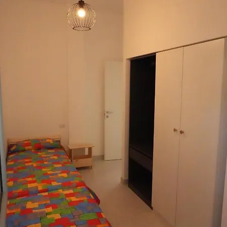 Al Faro 알바아드리안티카